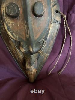 Vintage Savi Papua New Guinea Mask Hand Carved Wood Wall Art