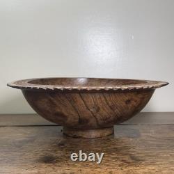 Vintage Trobriand Carved Wood Bowl Mother of Pearl Papua New Guinea 26cm