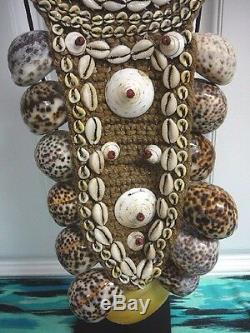 W85-2 Ceremonial Ornamental Cowry shell Papua New Guinea beaded 12 Necklace