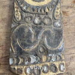 Wonderful Vintage Sepik River New Guinea Hand Carved House Board /Mask 1960's