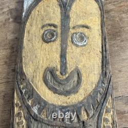 Wonderful Vintage Sepik River New Guinea Hand Carved House Board /Mask 1960's