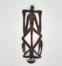 Wood Sculpture Two Figures Squatting Position Tribal Papua New Guinea 8x22