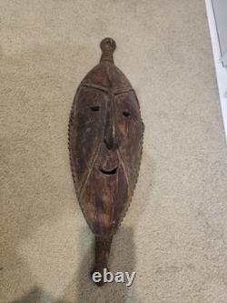 Wooden Tribal Mask Wall Hanging Papua New Guinea