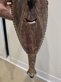 Wooden Tribal Mask Wall Hanging Papua New Guinea