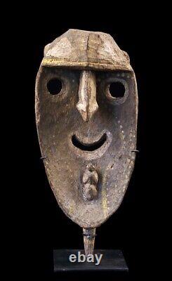 Yena figure, waskuk hills, kwoma, oceanic art, art océanien, Papua New Guinea