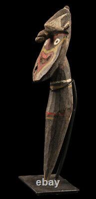 Yena figure, waskuk hills, kwoma, oceanic art, art océanien, Papua New Guinea