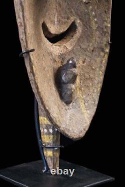 Yena figure, waskuk hills, kwoma, oceanic art, art océanien, Papua New Guinea