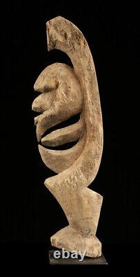 Yipwon cult figure, karawari river, papua new guinea, oceanic art, art océanien