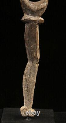 Yipwon cult figure, karawari river, papua new guinea, oceanic art, art océanien