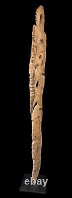 Yipwon cult figure, karawari river, papua new guinea, oceanic art, art océanien