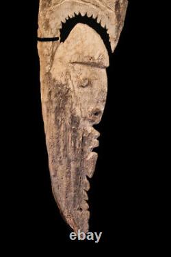 Yipwon cult figure, karawari river, papua new guinea, oceanic art, art océanien