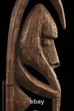 Yipwon cult figure, karawari river, papua new guinea, oceanic art, art océanien