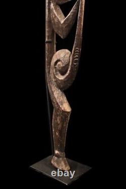 Yipwon cult figure, karawari river, papua new guinea, oceanic art, art océanien