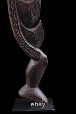 Yipwon, cult figure, papua new guinea, oceanic art, tribal art, pacific art